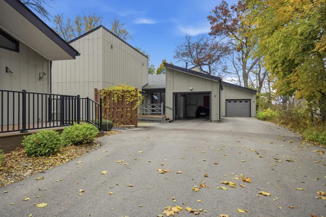 $185,000 | 500 Oakland Place Northeast, Unit I, Austin, MN 55912