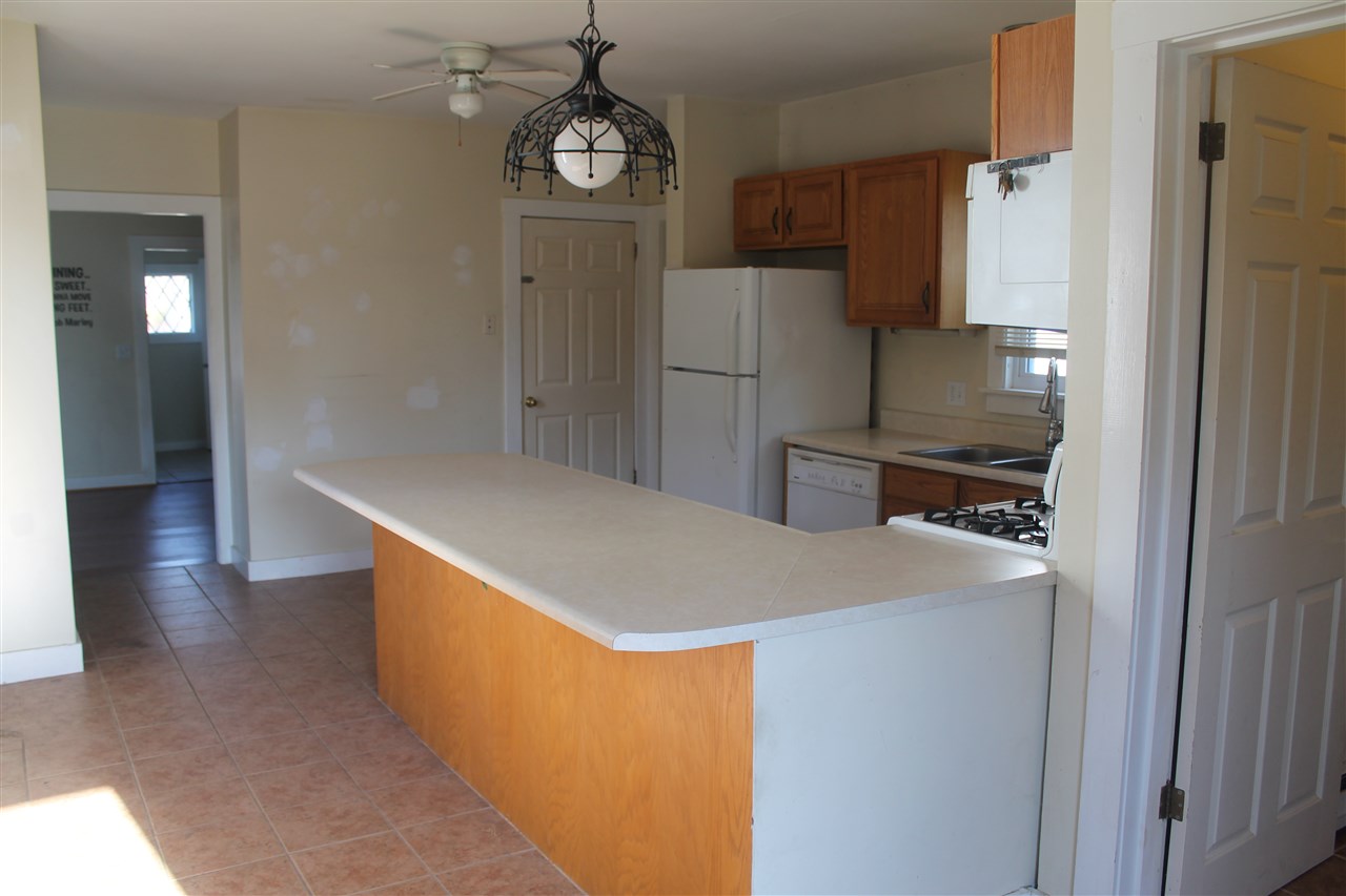 9 Cherry Hill Street Springfield, VT 05156 - Photo 2 of 18 Gallery Image 2