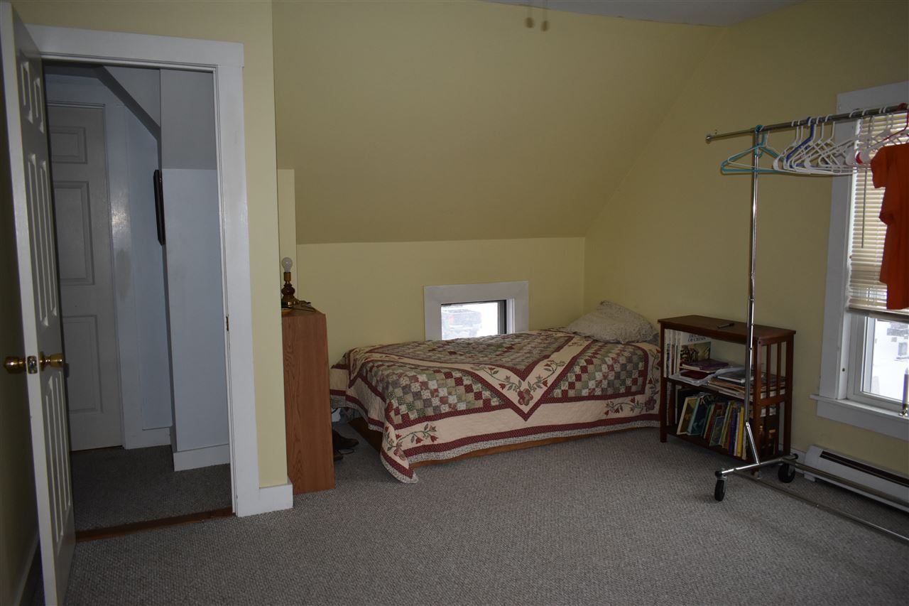 9 Cherry Hill Street Springfield, VT 05156 - Photo 12 of 18 Gallery Image 12