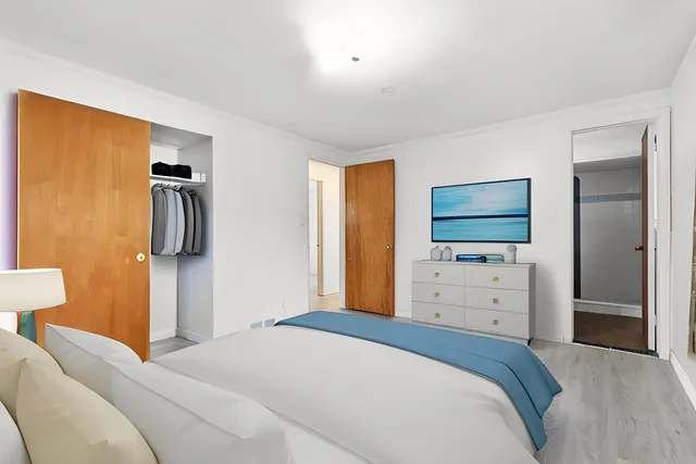 $410,000 | 6382 Houghten Drive, Troy, MI 48098