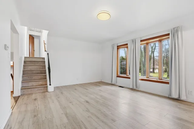 $410,000 | 6382 Houghten Drive, Troy, MI 48098