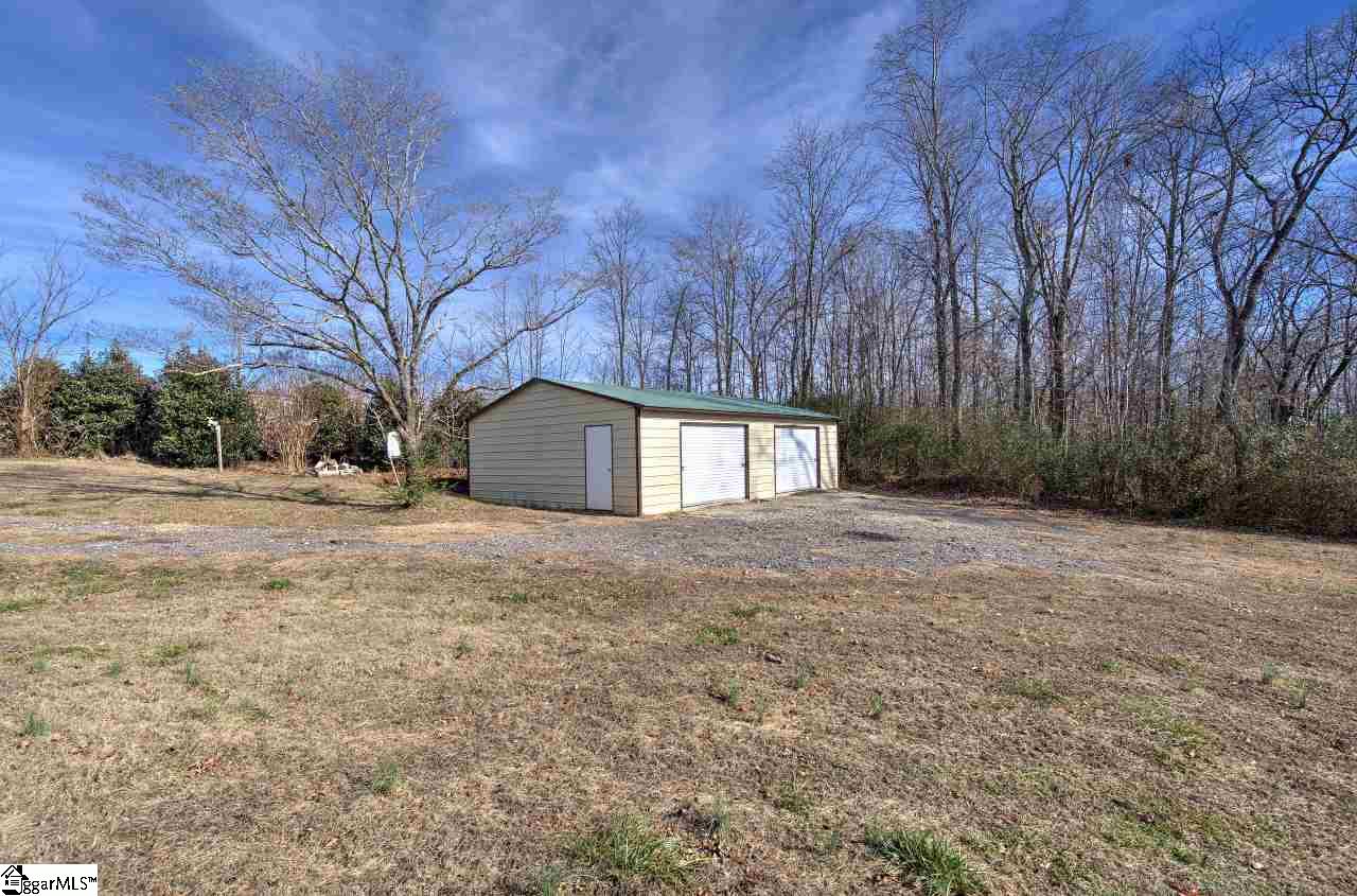 54 Hart Road Taylors, SC 29687 - Photo 35 of 36