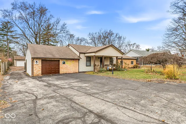 $319,900 | 3830 South Olney Street, Indianapolis, IN 46237