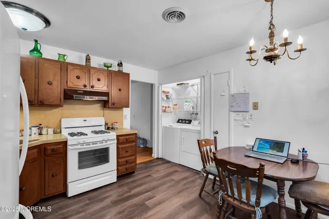 $315,000 | 1415 Ark Street, Toms River, NJ 08755