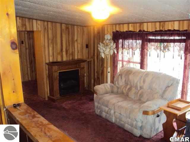 6830 East Airport Road Mount Pleasant, MI 48858 - Photo 6 of 14 1766795-5.JPG
