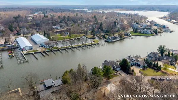 $1,900,000 | 1005 Park Street, Saugatuck, MI 49453