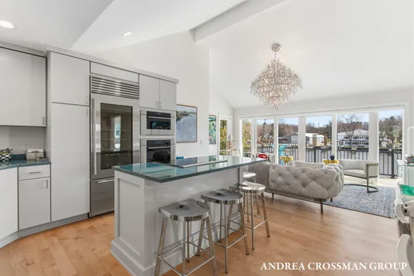 $1,900,000 | 1005 Park Street, Saugatuck, MI 49453