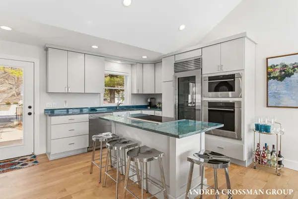 $1,900,000 | 1005 Park Street, Saugatuck, MI 49453