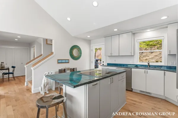 $1,900,000 | 1005 Park Street, Saugatuck, MI 49453