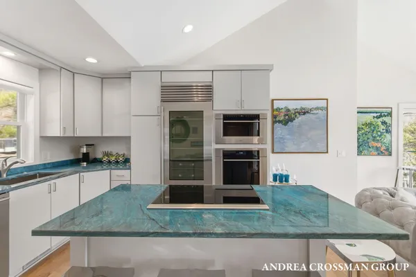 $1,900,000 | 1005 Park Street, Saugatuck, MI 49453