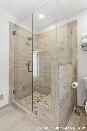 $1,900,000 | 1005 Park Street, Saugatuck, MI 49453