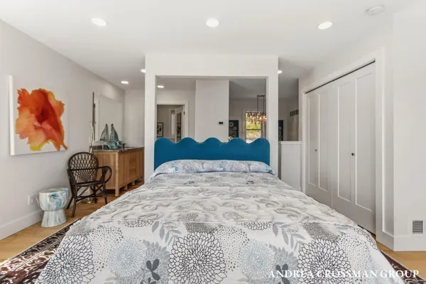 $1,900,000 | 1005 Park Street, Saugatuck, MI 49453