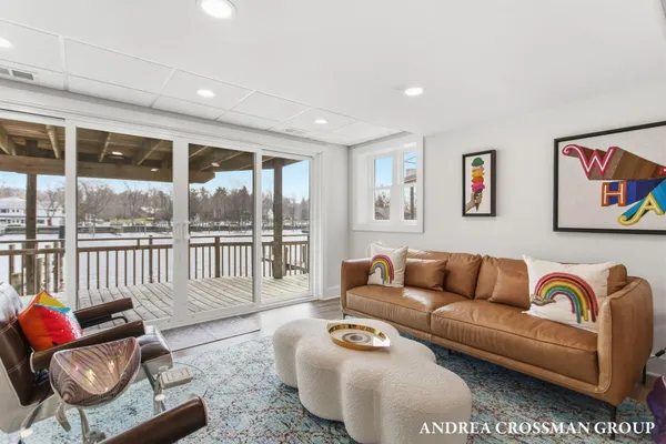 $1,900,000 | 1005 Park Street, Saugatuck, MI 49453