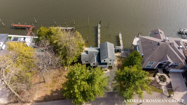 $1,900,000 | 1005 Park Street, Saugatuck, MI 49453