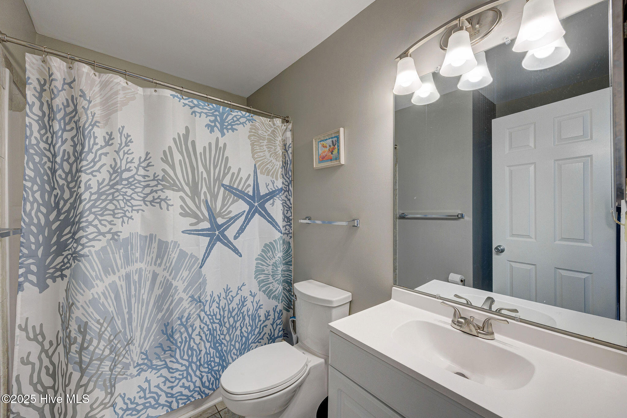 790 New River Inlet Road, Unit 115A North Topsail Beach, NC 28460 - Photo 11 of 40 Bathroom