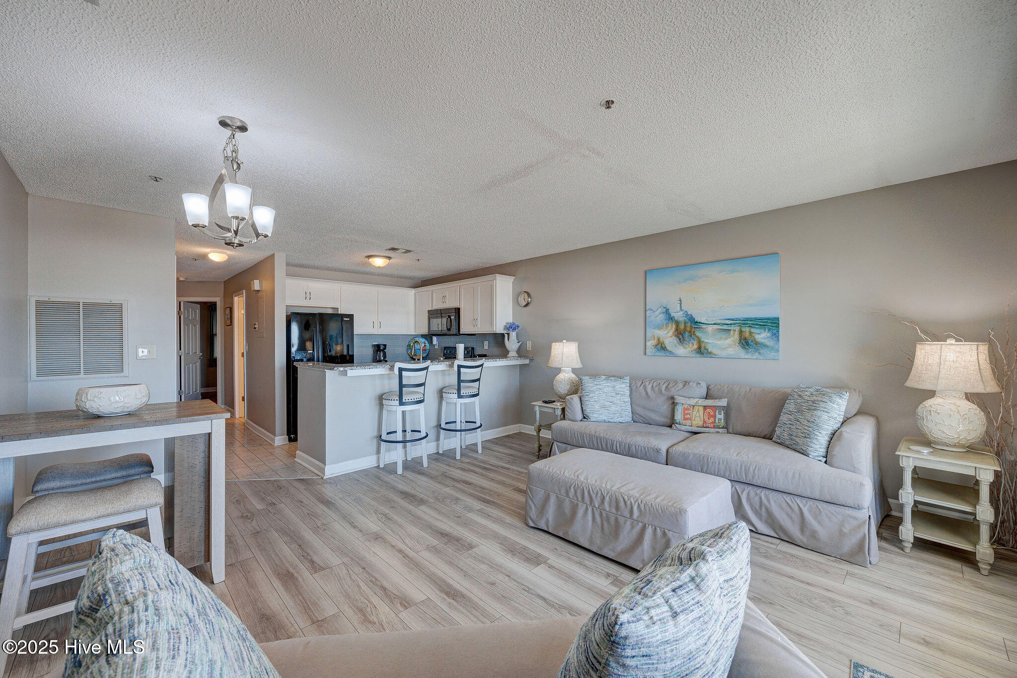 790 New River Inlet Road, Unit 115A North Topsail Beach, NC 28460 - Photo 15 of 40 Living room