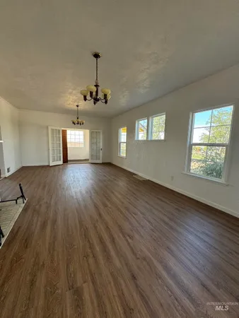 $674,900 | 729 Morgan Avenue, Ontario, OR 97914