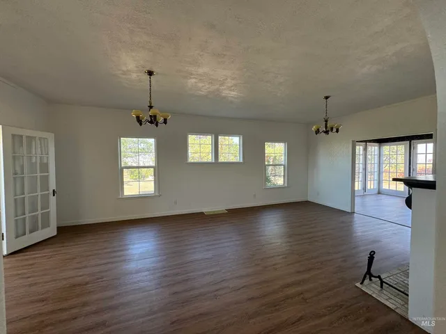 $794,900 | 729 Morgan Avenue, Ontario, OR 97914