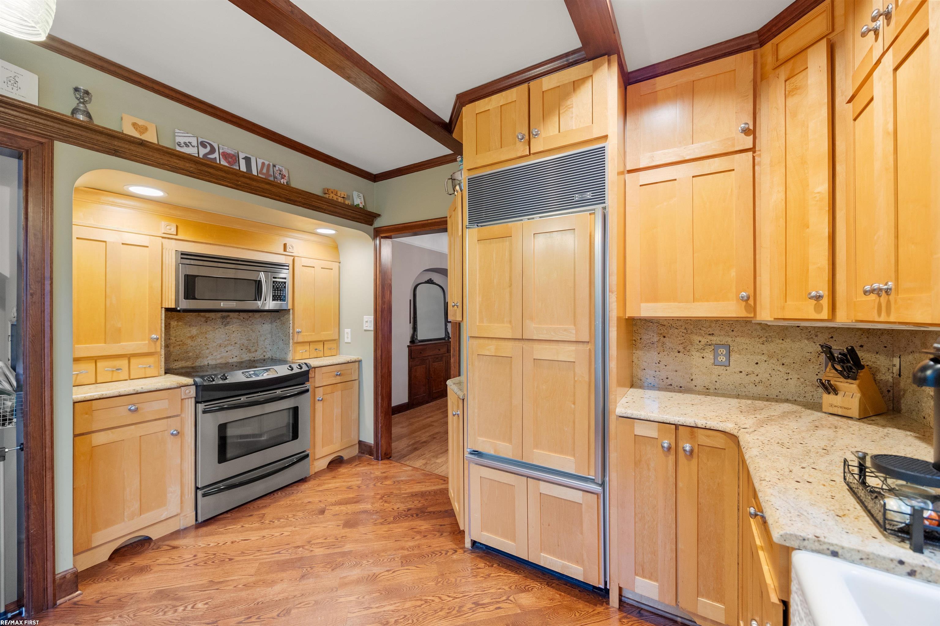 59 Mapleton Road Grosse Pointe Farms, MI 48236 - Photo 12 of 44