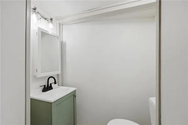 $210,000 | 723 West Prospect Street, Cameron, MO 64429