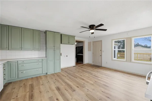 $210,000 | 723 West Prospect Street, Cameron, MO 64429