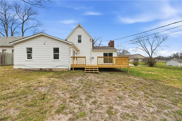 $210,000 | 723 West Prospect Street, Cameron, MO 64429