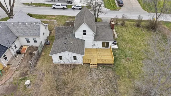 $210,000 | 723 West Prospect Street, Cameron, MO 64429