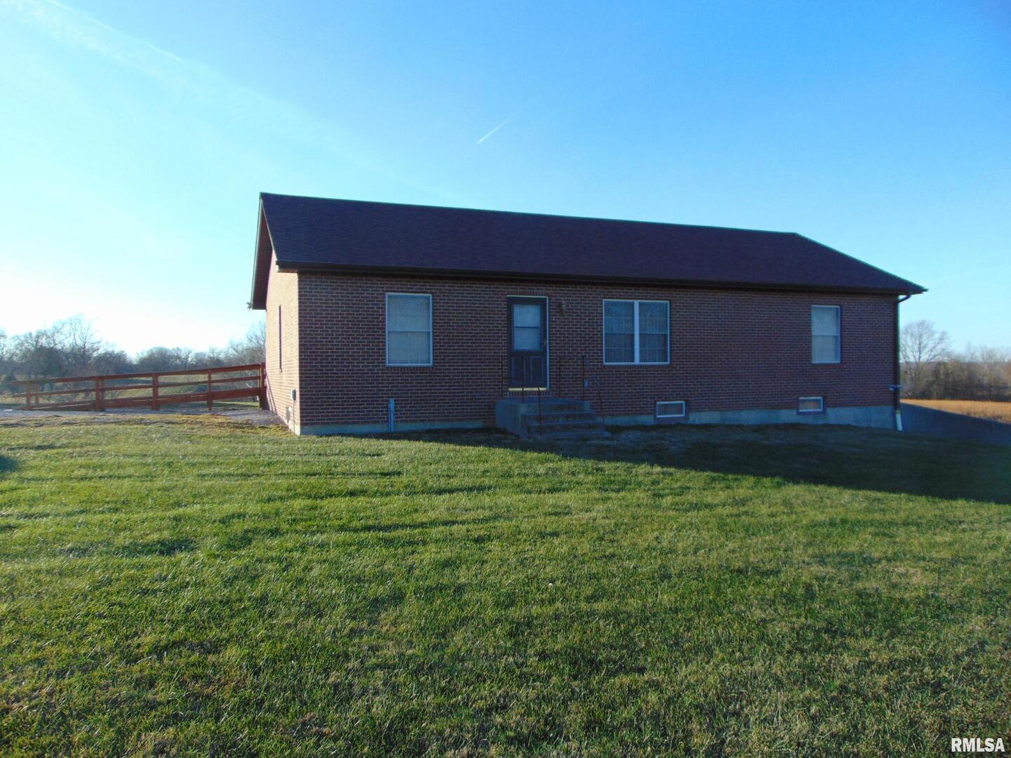 44 Budd Road Alto Pass, IL 62905 - Photo 2 of 21