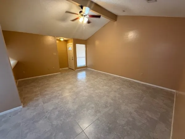 $1,250 | 1610 Hazelwood Street, Unit B, Conroe, TX 77301