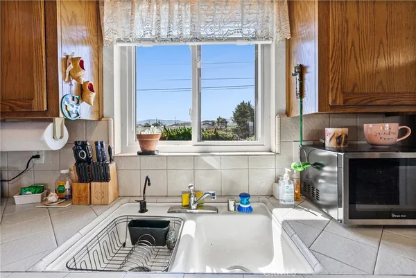 $950,000 | 1154 Santa Ysabel Avenue, Los Osos, CA 93402