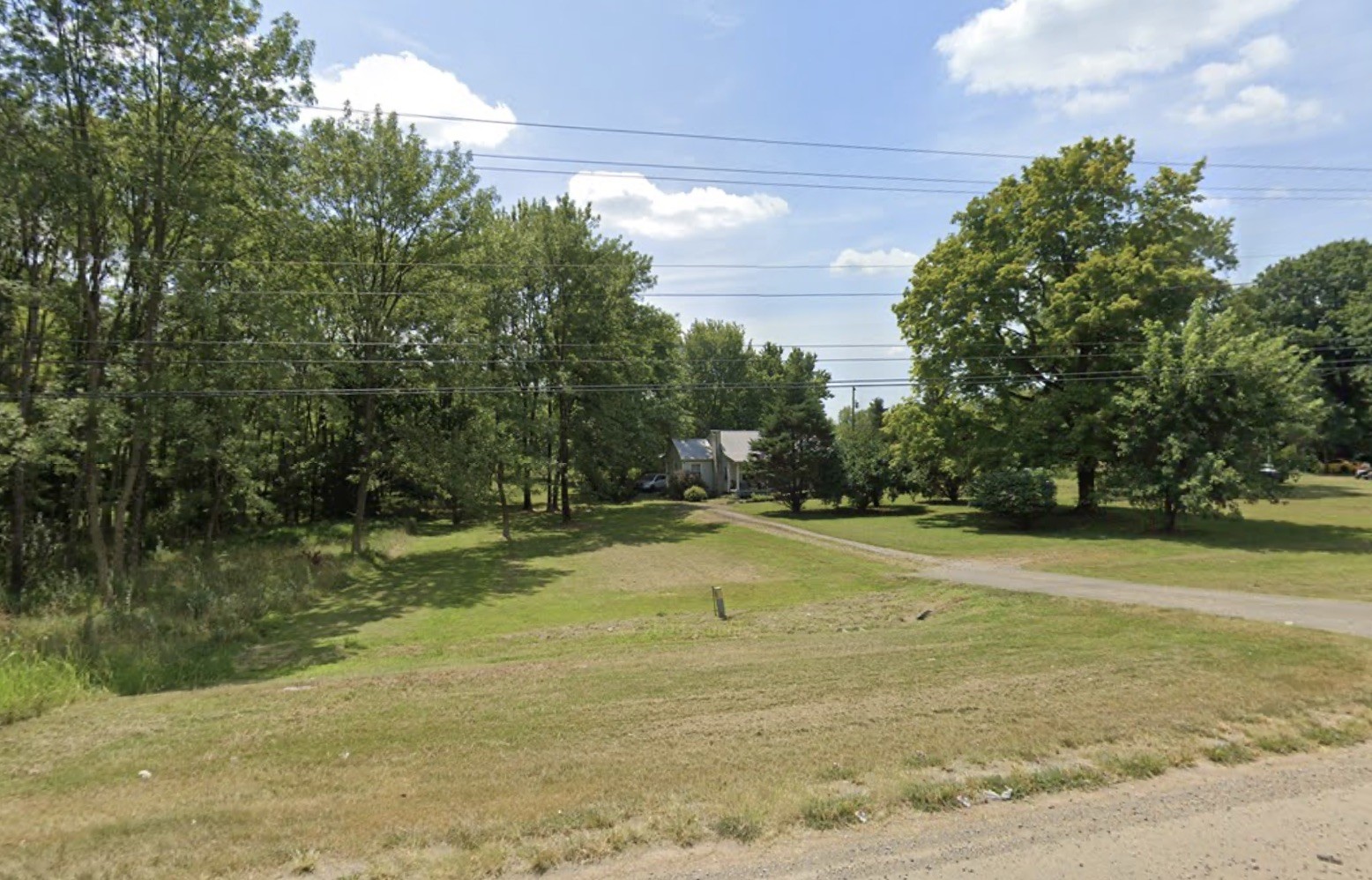 3236 Dover Road Woodlawn, TN 37191 - Photo 2 of 2