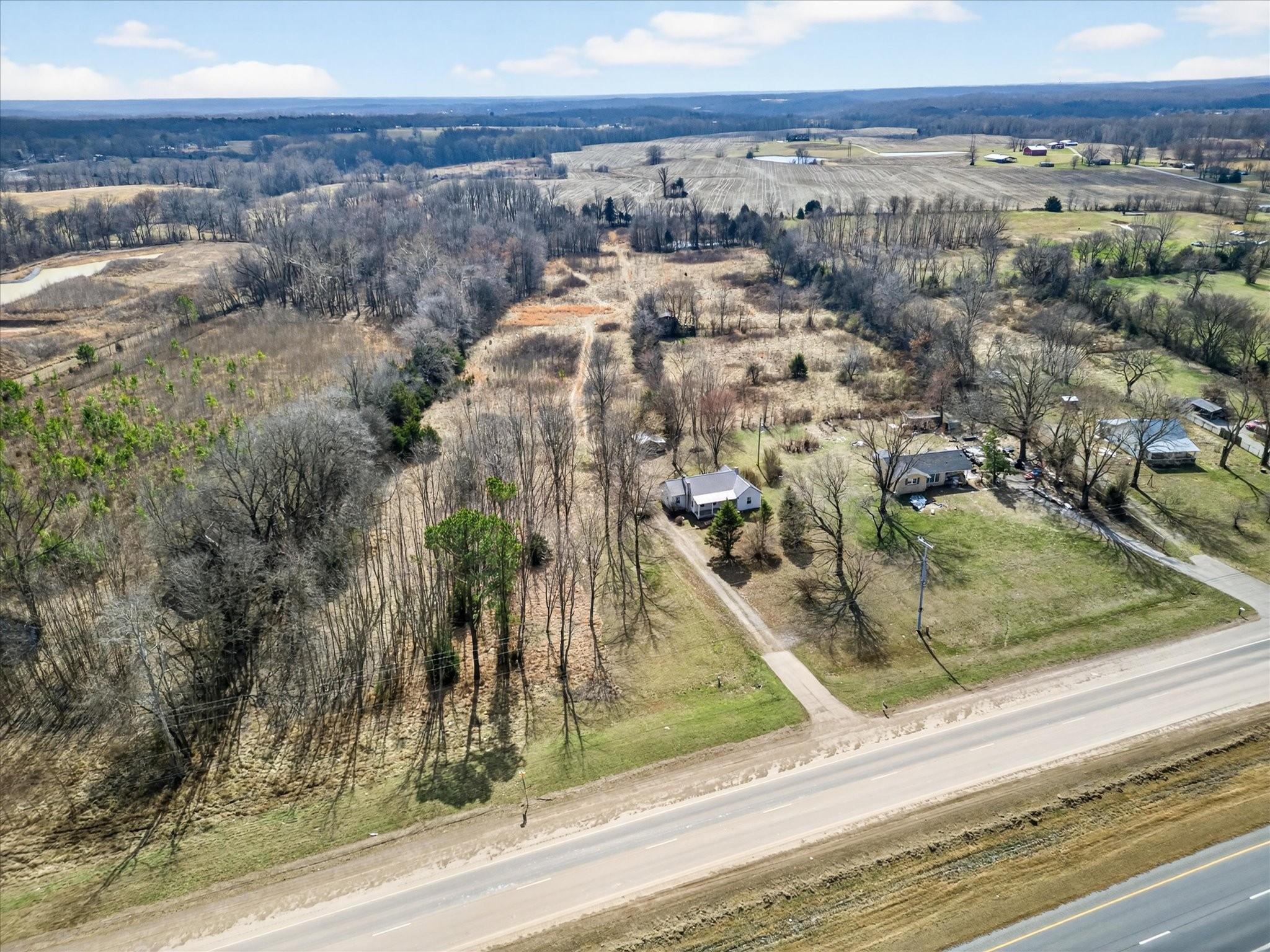 3236 Dover Road Woodlawn, TN 37191 - Photo 28 of 38