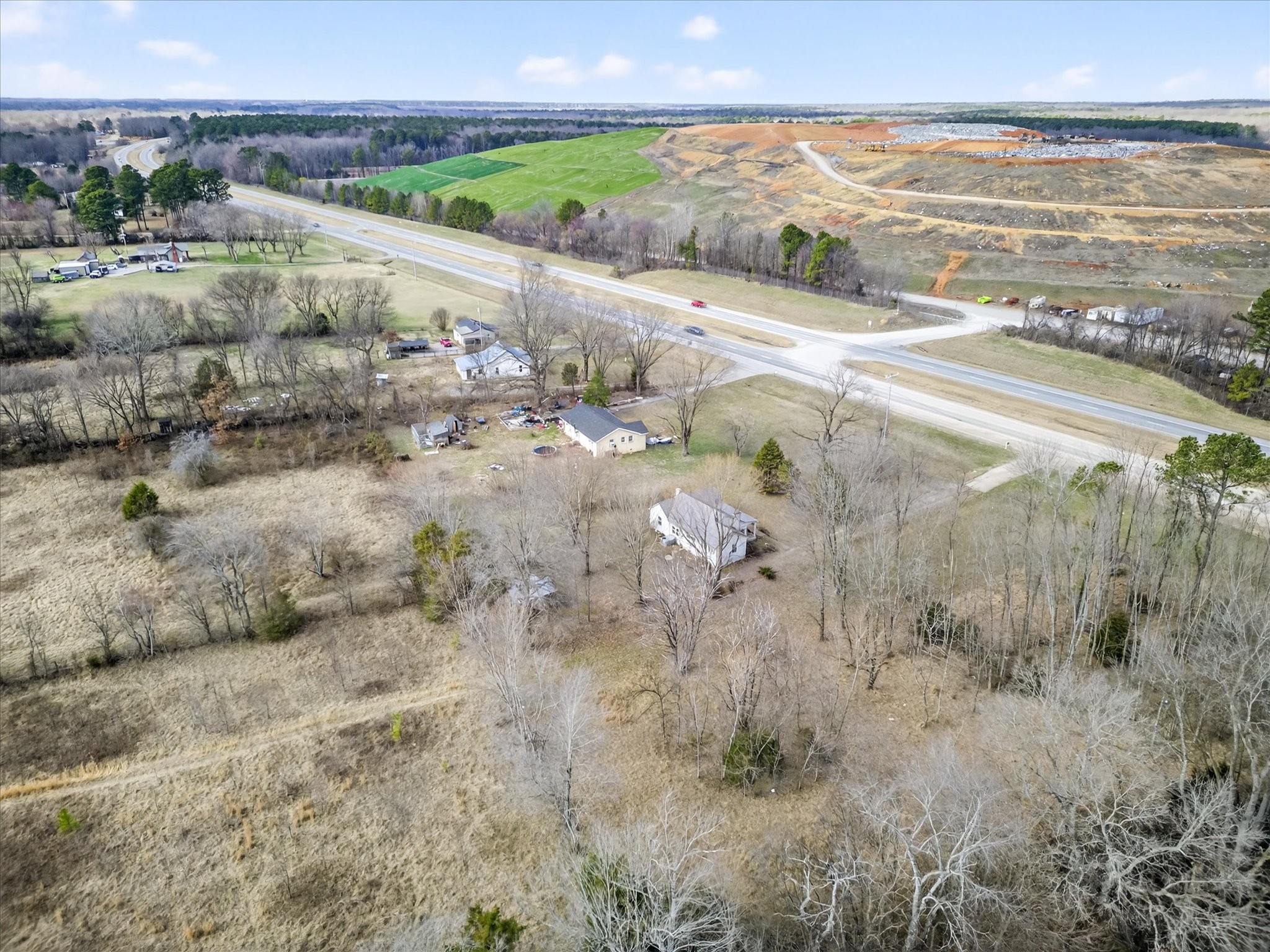 3236 Dover Road Woodlawn, TN 37191 - Photo 36 of 38 a view of a lake with beach and ocean view