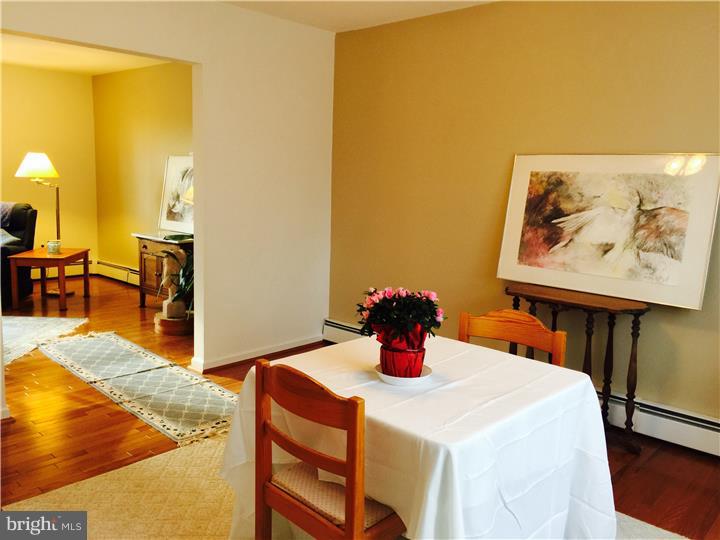 743 Cedar Knoll Road Coatesville, PA 19320 - Photo 7 of 25 Dining Room