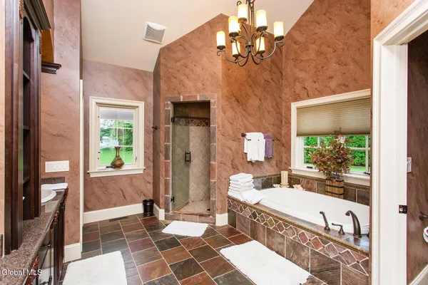 $44,000 | 106 Greenfield Avenue, Saratoga Springs, NY 12866