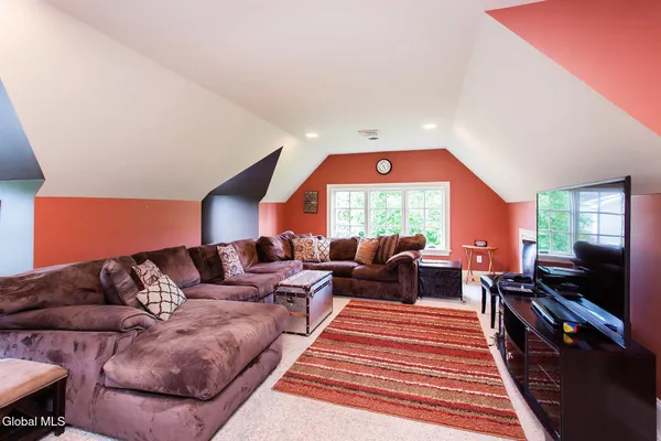 $44,000 | 106 Greenfield Avenue, Saratoga Springs, NY 12866