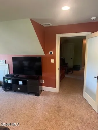 $44,000 | 106 Greenfield Avenue, Saratoga Springs, NY 12866