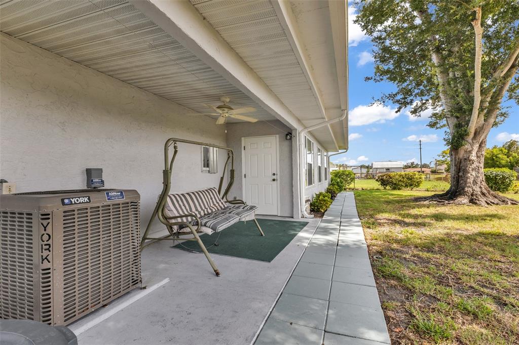 4100 Grobe Street North Port, FL 34287 - Photo 13 of 42