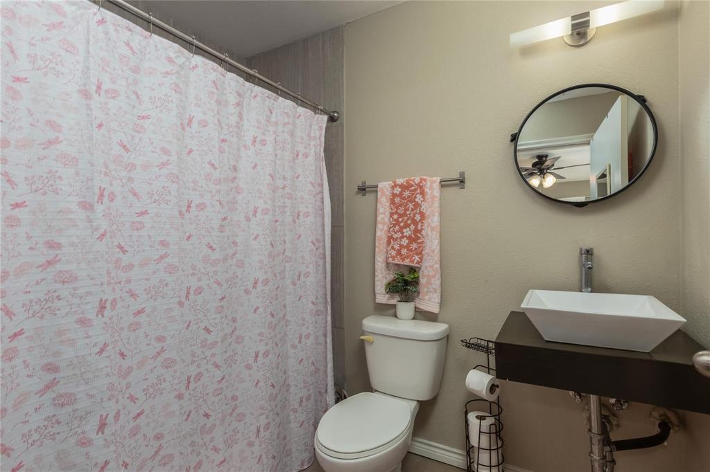 101 Spring Valley Drive Azle, TX 76020 - Photo 16 of 22