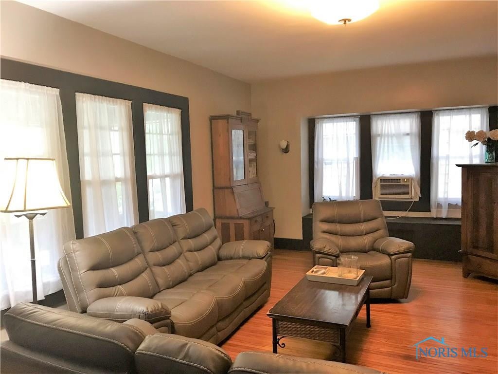 350 Rockingham Street Toledo, OH 43610 - Photo 3 of 17 Gallery Image 3