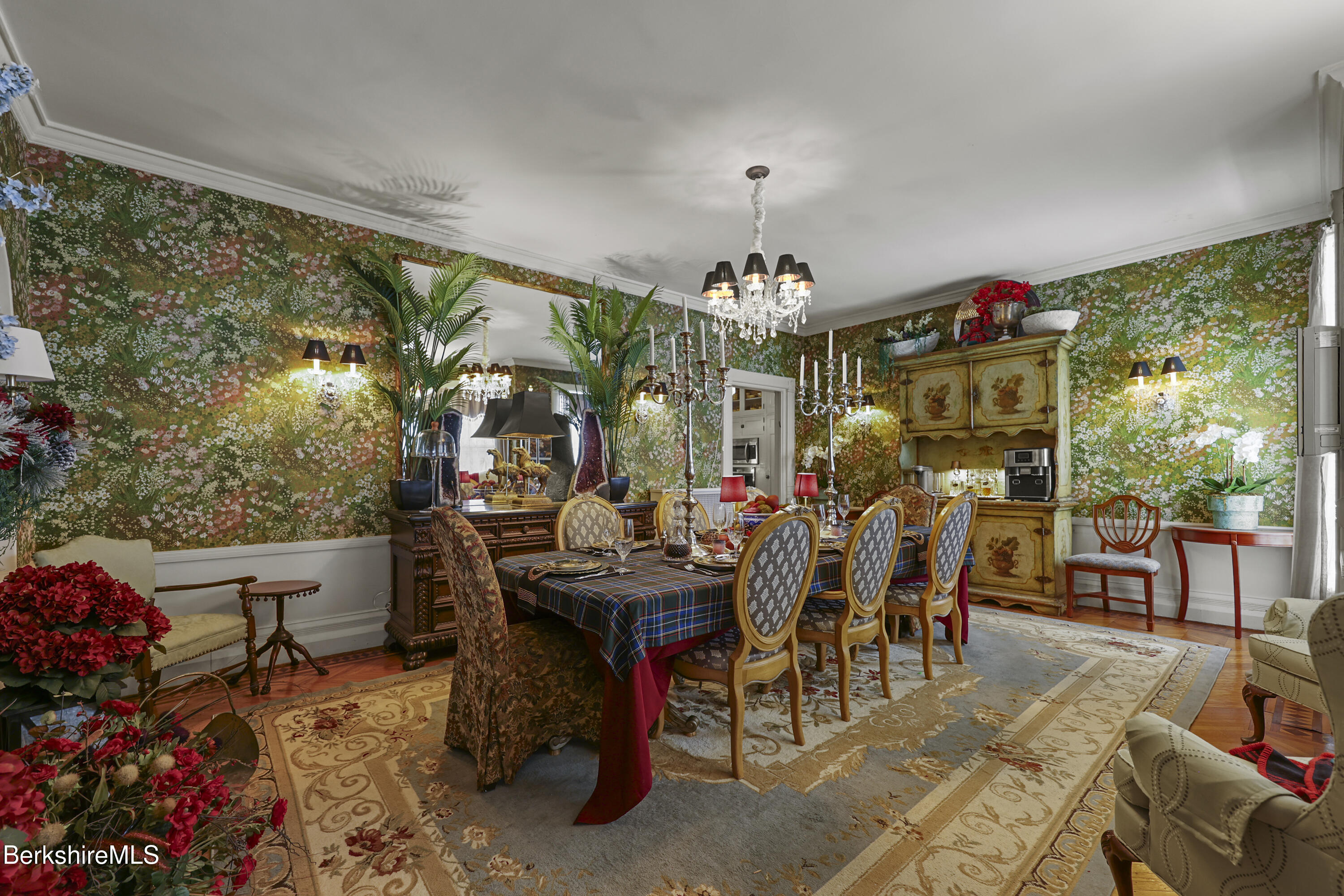 497 Holmes Road Pittsfield, MA 01201 - Photo 17 of 95 Dinning Room