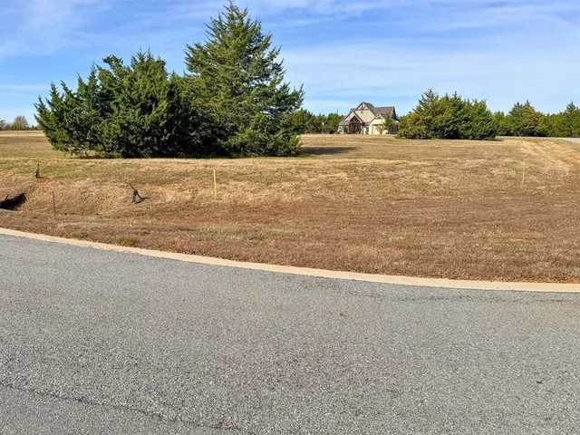 $79,900 | 103 La Paloma Circle, Gordonville, TX 76245