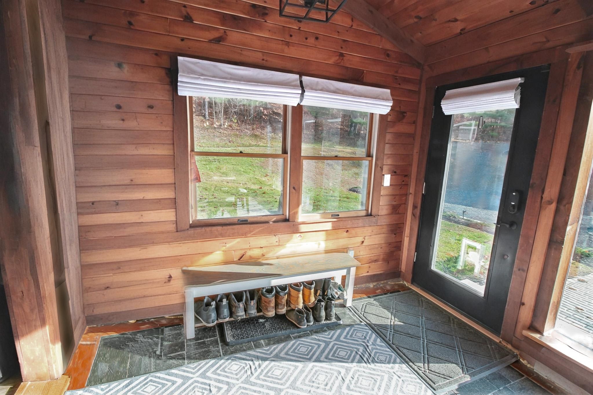 219 Wildlife Road Hartford, VT 05001 - Photo 20 of 36