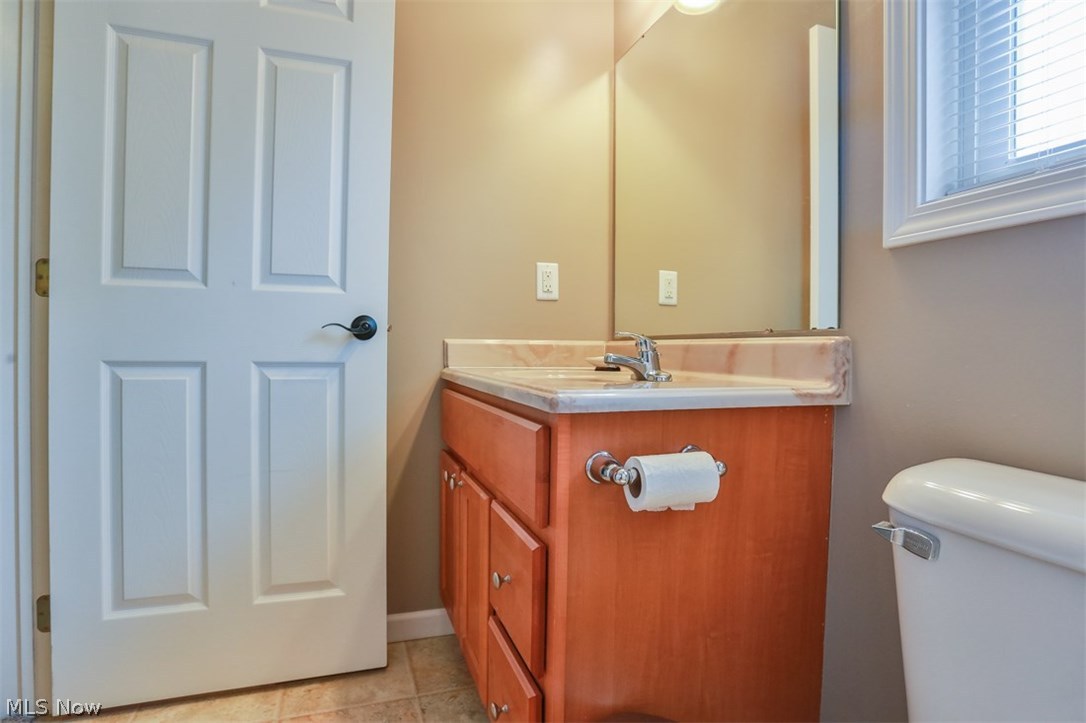 5700 Cherokee Road Cleveland, OH 44124 - Photo 26 of 33