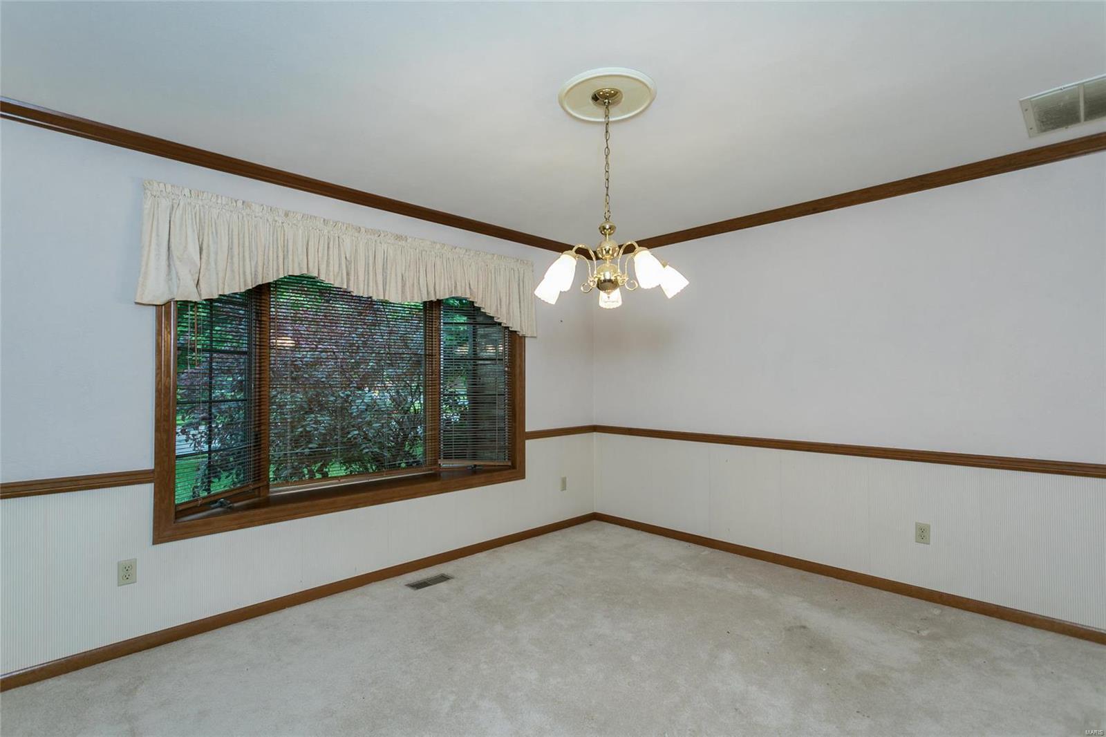 918 Shadow Ridge Crossing O'Fallon, IL 62269 - Photo 8 of 38