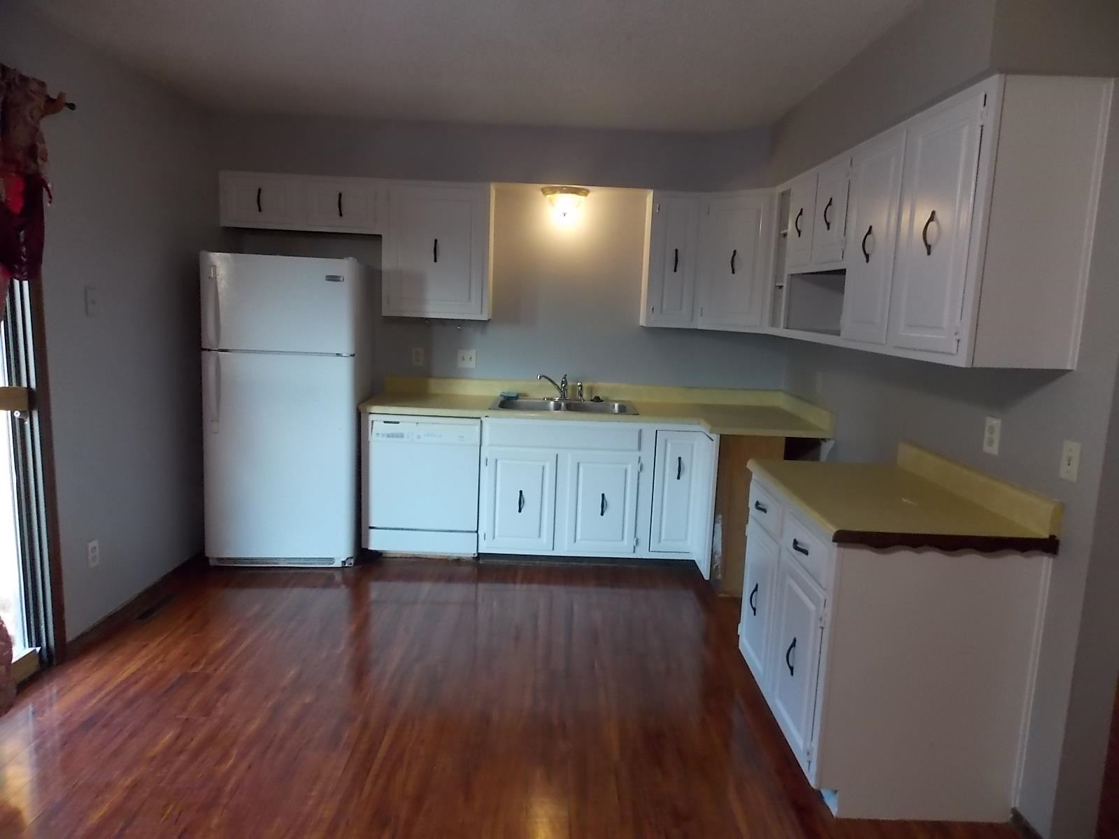 3216 South Walnut Street, Unit 2 Wichita, KS 67217 - Photo 11 of 28