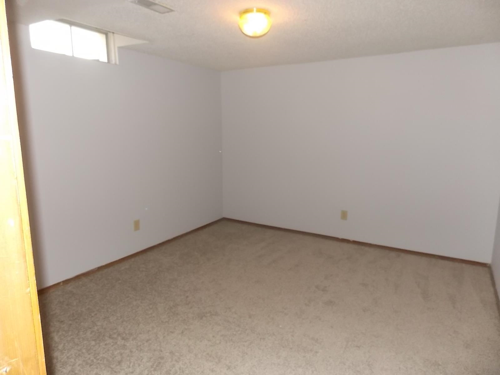 3216 South Walnut Street, Unit 2 Wichita, KS 67217 - Photo 21 of 28