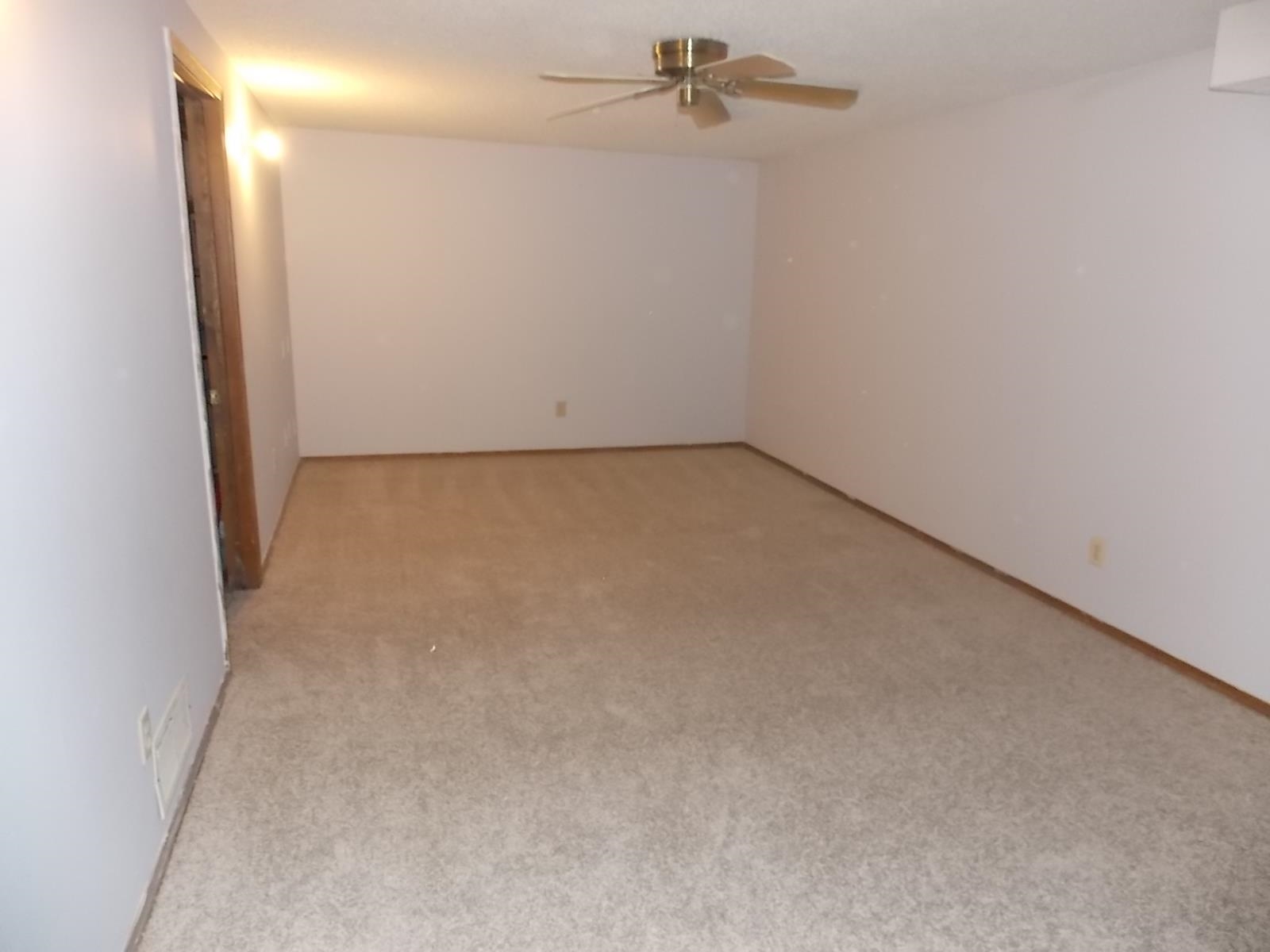 3216 South Walnut Street, Unit 2 Wichita, KS 67217 - Photo 23 of 28