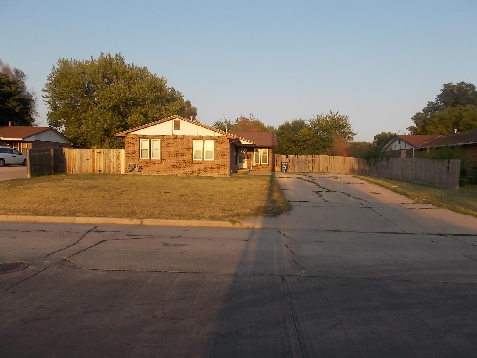 3216 South Walnut Street, Unit 2 Wichita, KS 67217 - Photo 5 of 28