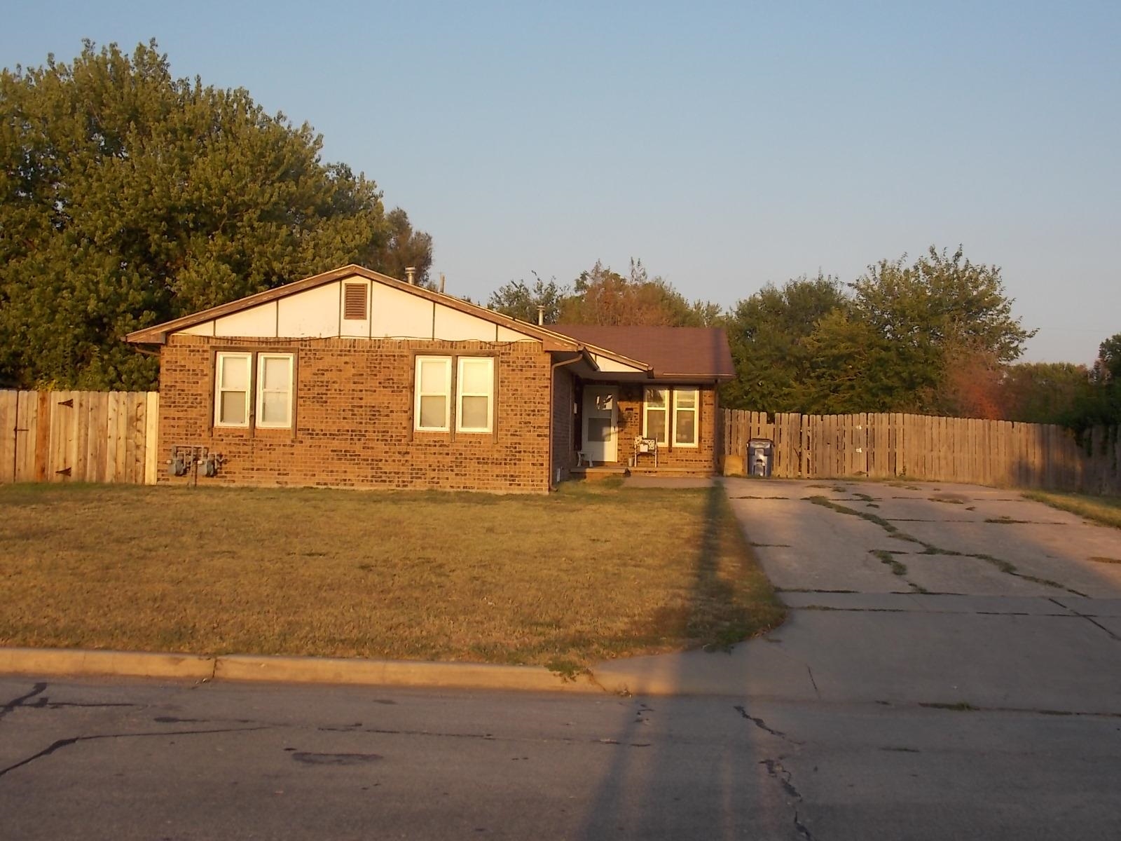 3216 South Walnut Street, Unit 2 Wichita, KS 67217 - Photo 6 of 28